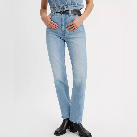 Levi's Denim - Levi’s 70’s High Slim Straight Light Wash size 30